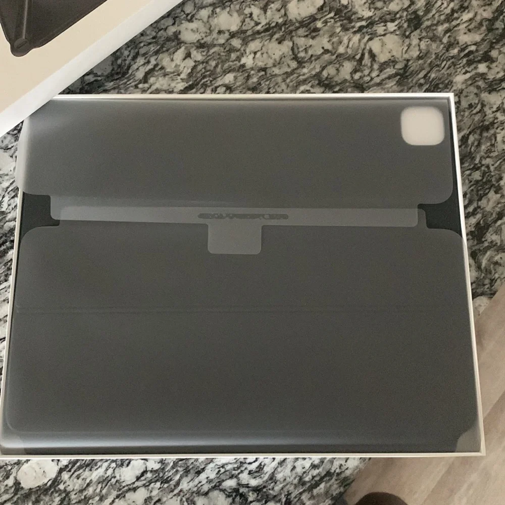 New Apple Magic Keyboard for 12.9-inch iPad.